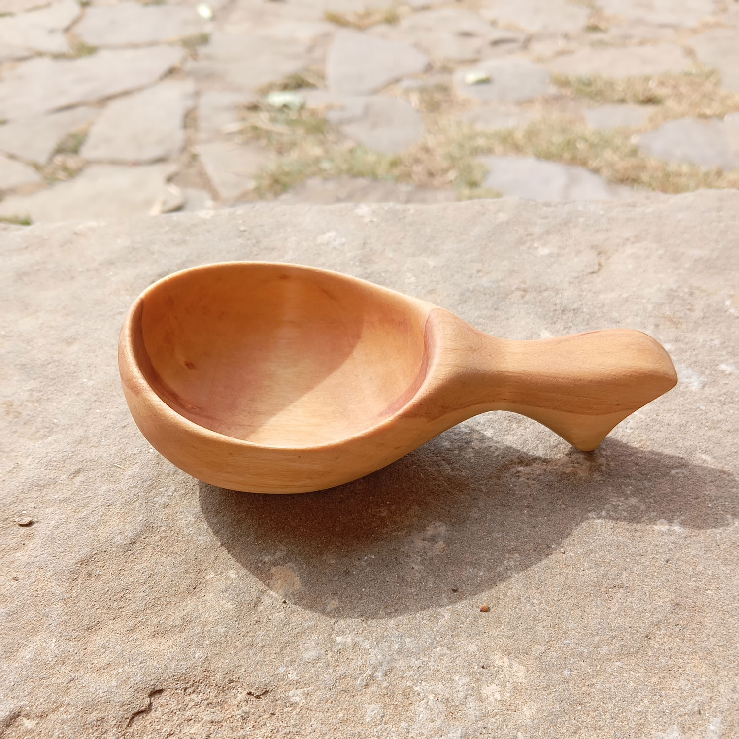 ENTRELIENSETLIANES_bois_cup_02